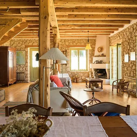 Holiday home Melivaro *