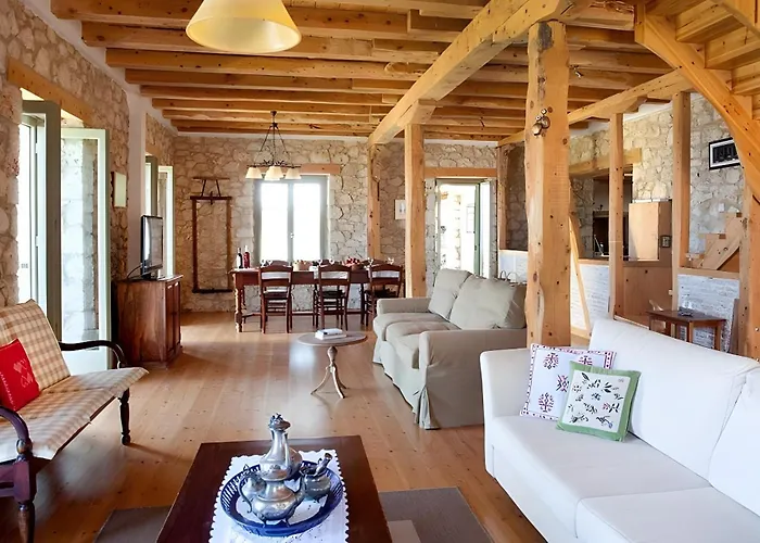 Melivaro * Tsoukaládhes