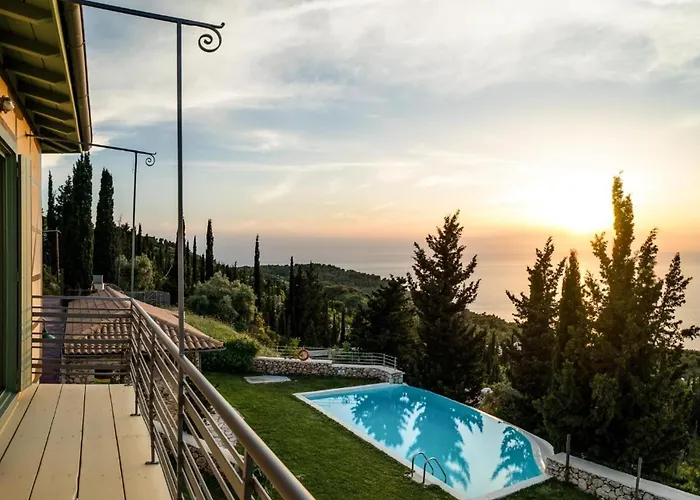 Melivaro Tsoukaládhes