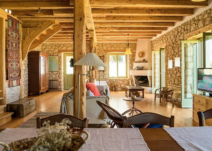 Εξοχικό σπίτι Melivaro *