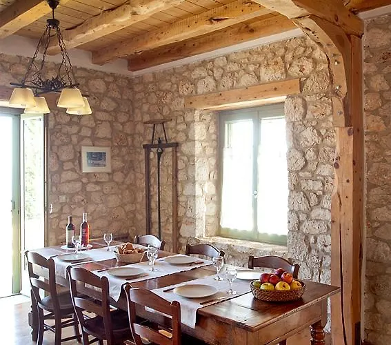 Melivaro Εξοχικό σπίτι Τσουκαλάδες